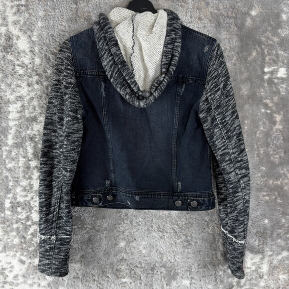 Free People Size S Cropped Denim Jacket Outdoor Hooded Blue Long Sleeve Button - Picture 4 of 8